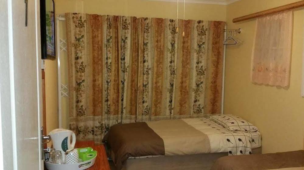 Ebenezer Guesthouse Bluewater Bay Port Elizabeth Exterior photo