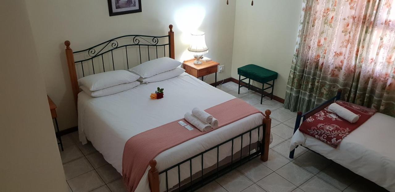 Ebenezer Guesthouse Bluewater Bay Port Elizabeth Exterior photo